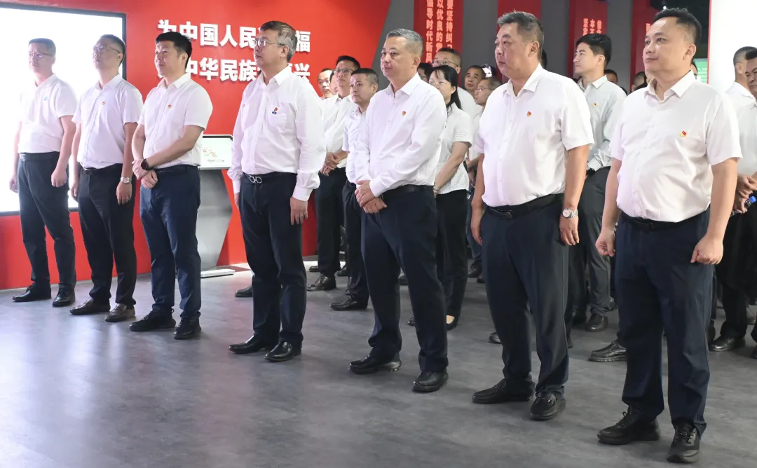 海南橡胶赴省反腐倡廉警示教育基地开展警示教育