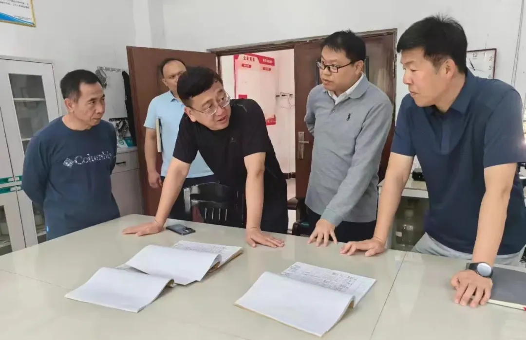 杨宇一行赴金兴、金石橡胶加工分公司开展调研督导